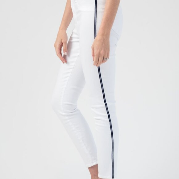 L'AGENCE Margot High Rise Nautical Stripe Jean in Blanc - Picture 2 of 5